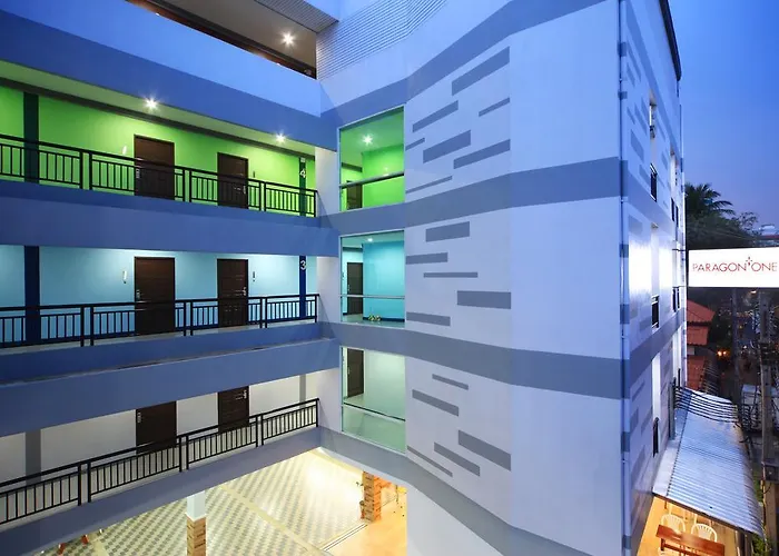 Paragon One 2* Bangkok