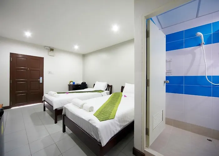 Paragon One Hotel 2*