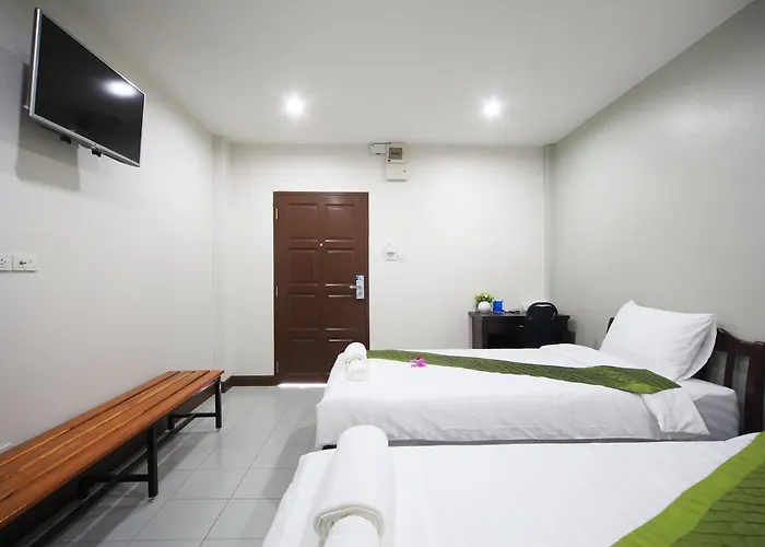 Paragon One Hotel 2*