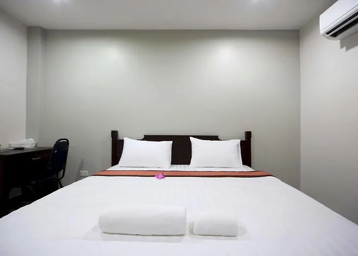 Paragon One Hotel