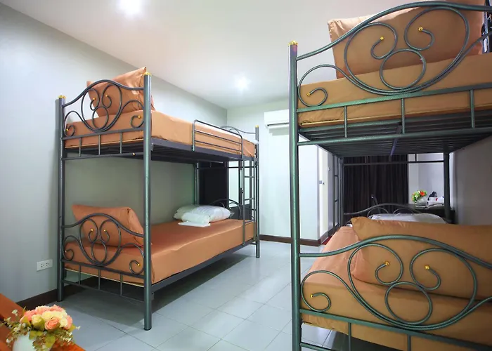 Paragon One Hotel 2*
