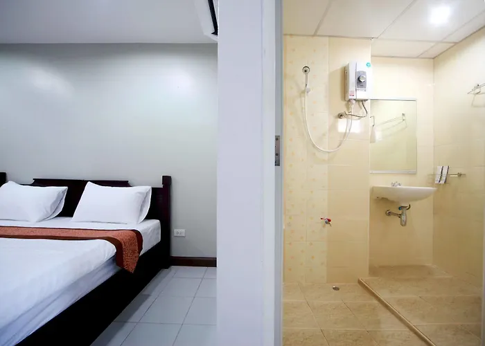 Paragon One Hotel