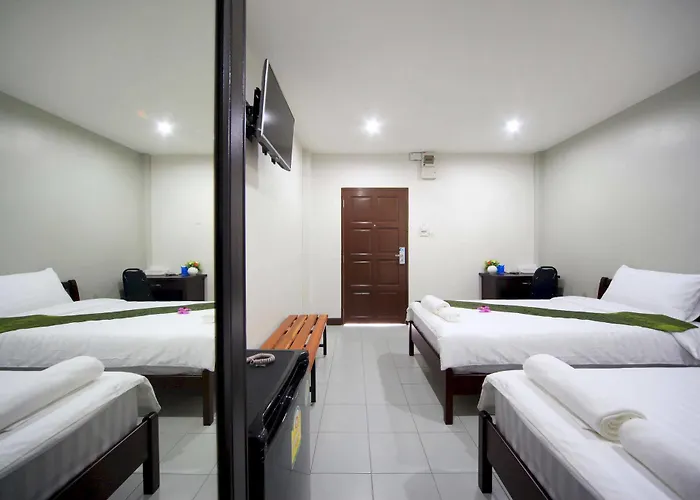 Paragon One Hotel 2*