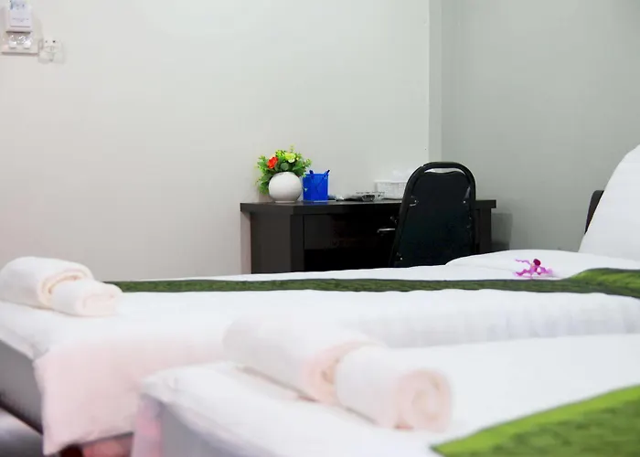 Paragon One Hotel 2*